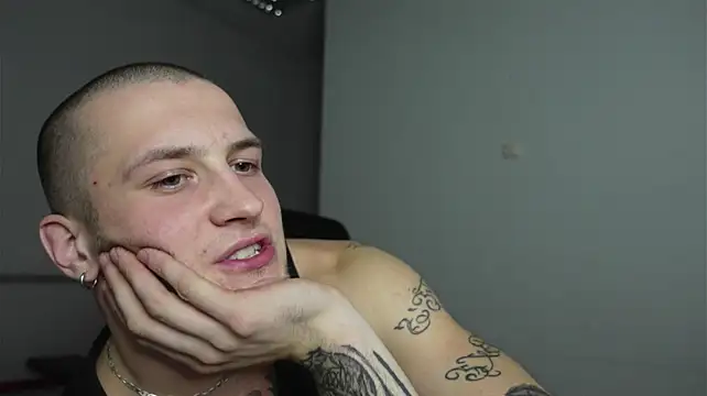 Igor_Wilde's Live XXX Chat