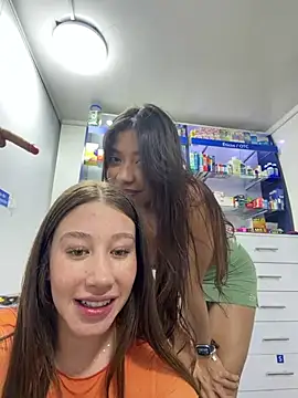 roouse Live XXX-Chat