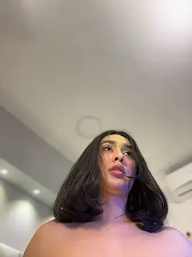 MiahWindsor Live XXX-Chat