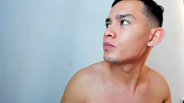 Litzy1_ Live XXX-chat