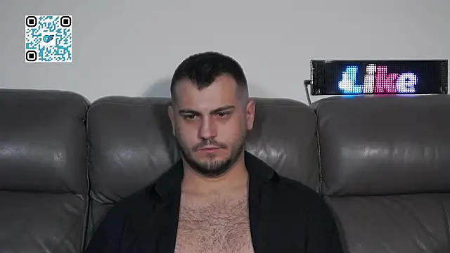 CrazyDom1's Live XXX Chat