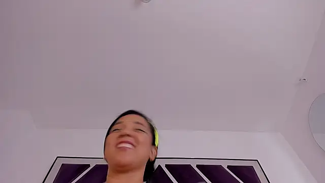 mayaluxe52's Live XXX Chat