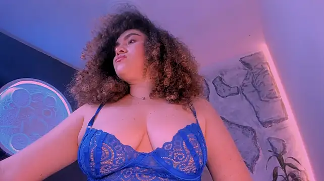 XXX chat uživo modela Kateryn_