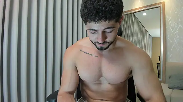 Thiago_moretti's Live XXX Chat