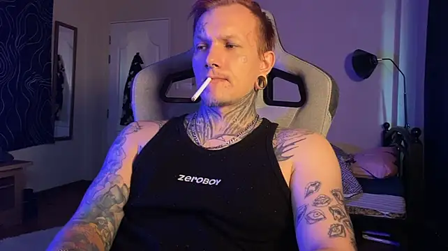 razor_paul's Live XXX Chat