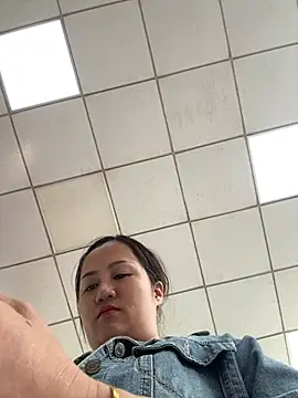 Amy1688 élő XXX-chatje