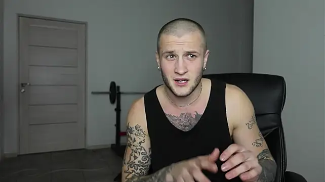 Онлайн чат XXX Igor_Wilde