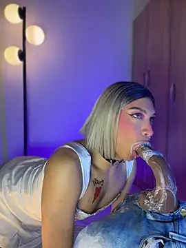 Czat XXX na żywo – Andy_Blake_