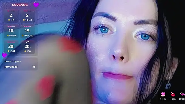 Evaa_Xx élő XXX-chatje