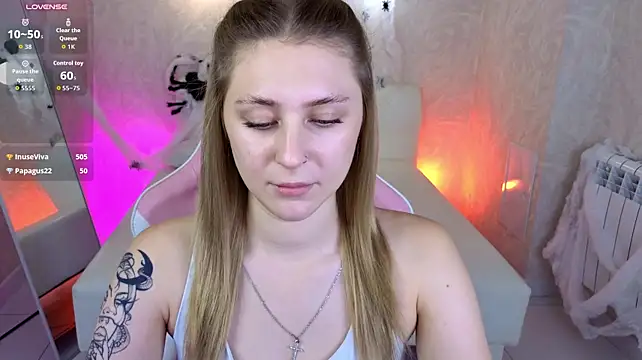 Zlata____Fox élő XXX-chatje