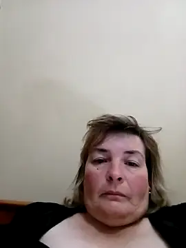 GentlePoison05921 élő XXX-chatje