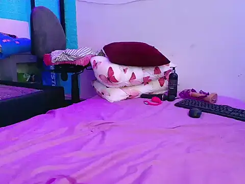 Daylin_1 élő XXX-chatje