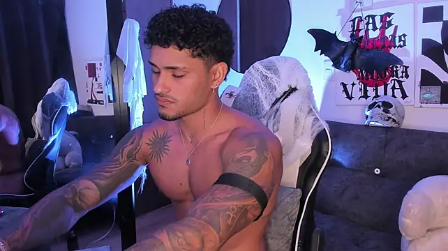 Chat +18 de Alessandro_Vanni ao vivo