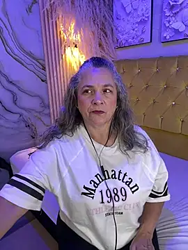 Chatroom XXX en direct de Misevie