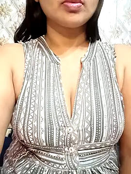 Sweety4u97 élő XXX-chatje