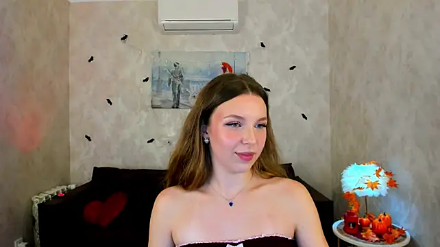 LilyBlakee Adlı Modelin Canlı XXX Sohbeti
