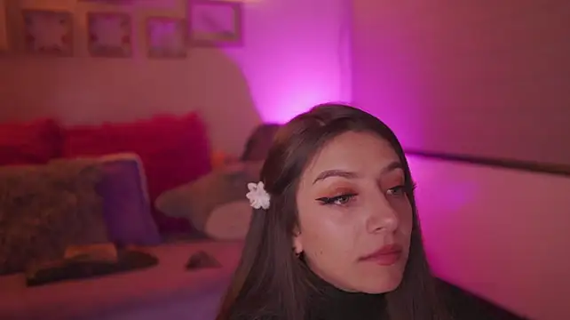 XXX chat uživo modela milly_kenner