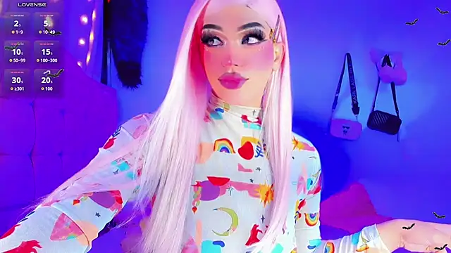 Shiaki_04 élő XXX-chatje