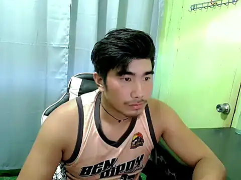 XXX chat uživo modela Hunkfireman