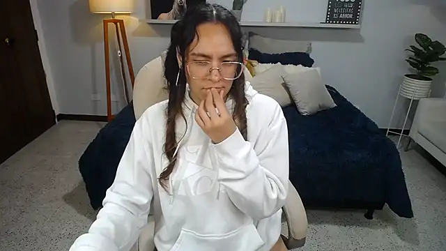 Bianca____: απευθείας συνομιλία ΧΧΧ