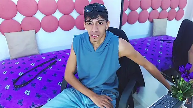 Онлайн чат XXX Drake_Jack