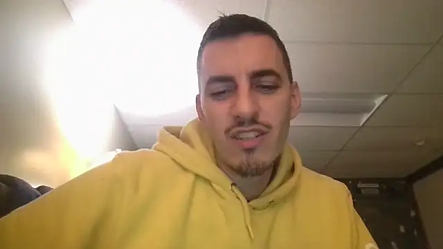 luverrboyy's Live XXX Chat