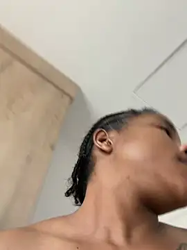 Chat XXX ao vivo de Milkypucy