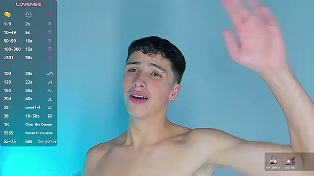 JoshClaarktt élő XXX-chatje