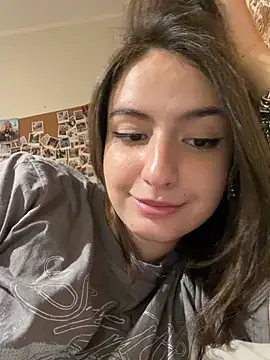 Juh_castro Chat XXX live