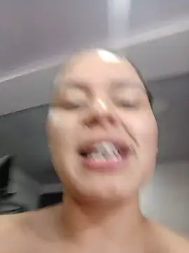 Živý XXX chat Danni_shy