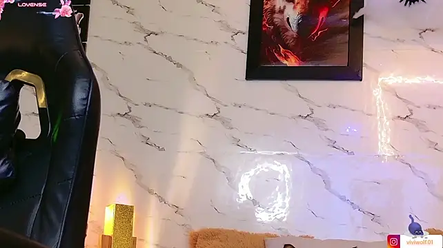 sarawolff live XXX chat