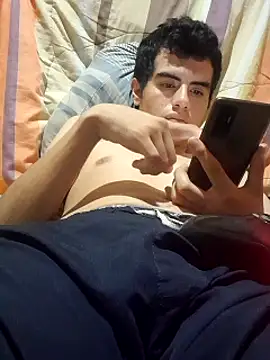 Ortiz3404's Live XXX Chat