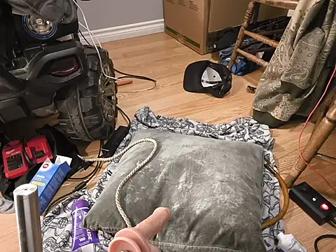 Mr-A-YourSlut Live XXX-Chat