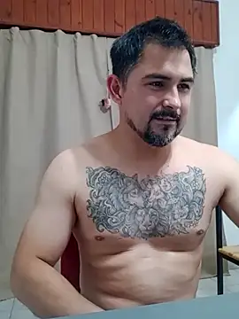 แชท XXX สดของ Bradd_32