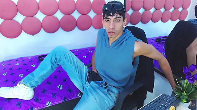 Drake_Jack élő XXX-chatje