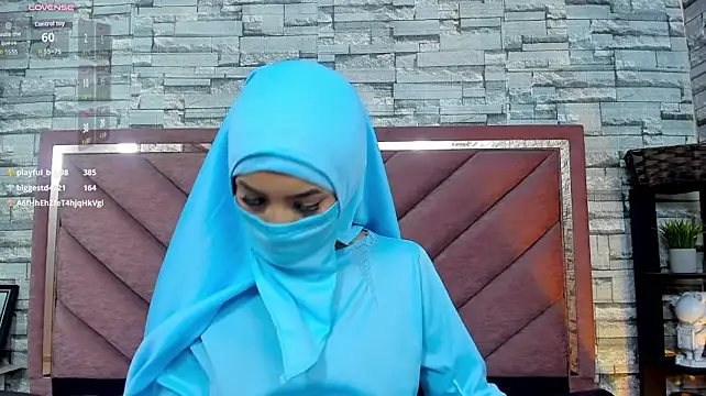 Jannah_Saleh Chat XXX in diretta