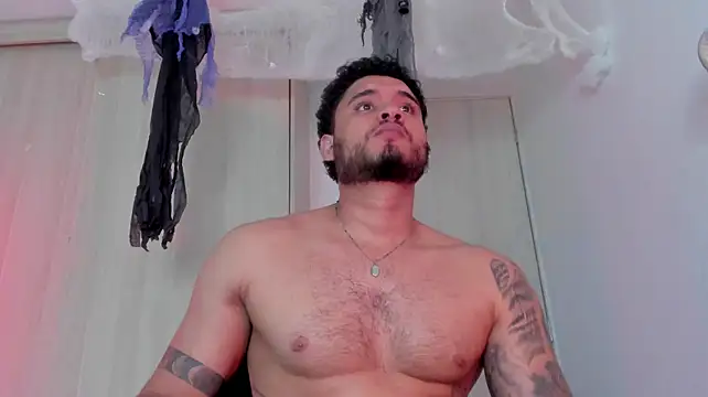 AUSTINN_TORRES Chat XXX in diretta