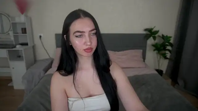 WildKittenX_ Live XXX-Chat