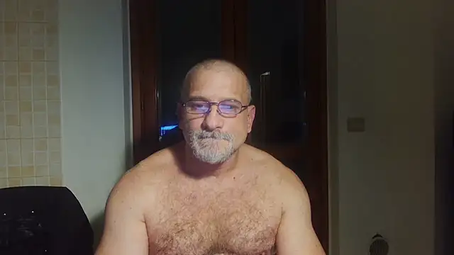 Mauro7788 élő XXX-chatje