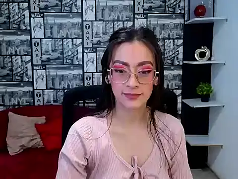 XXX chat uživo modela desiring_angel_