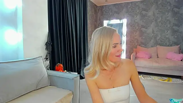 Sevil_Laurent Adlı Modelin Canlı XXX Sohbeti
