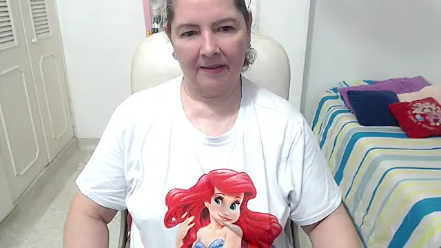 Онлайн чат XXX leonela_69