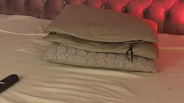 DaissyVee Chat XXX live