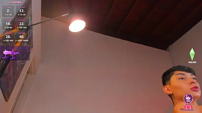 XXX chat uživo modela Nutt__Foxx
