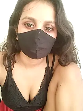 Priya_strip1のライブXXXチャット