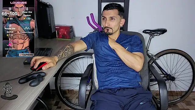 دردشة Marck_Muscle الجنسية المباشرة
