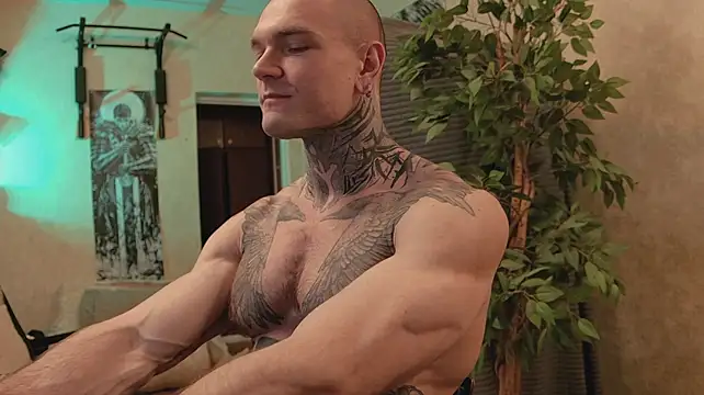 bulatov_xx webcam show
