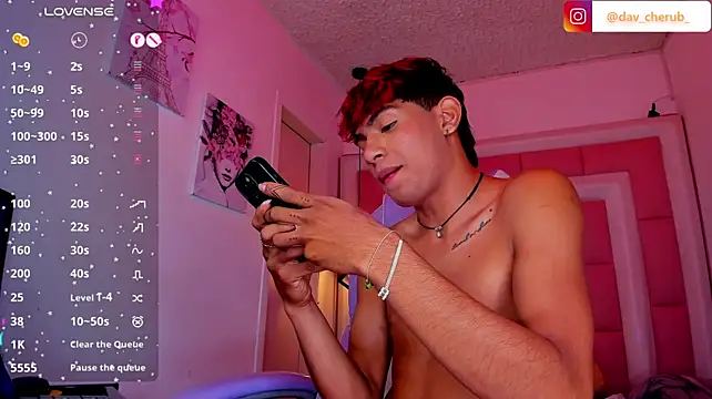 XXX chat uživo modela cherub_