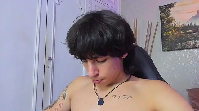 צ'אט XXX בשידור חי של Tyler_durten