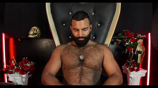 BeardAndrew Adlı Modelin Canlı XXX Sohbeti